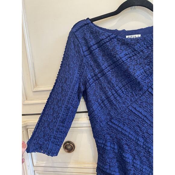 Elegant Reiss Janelle Blue Lace Bodycon Dress Size 10 Holiday Flattering - Picture 2 of 9
